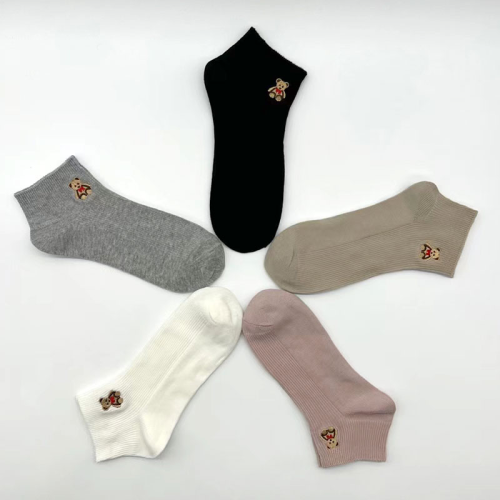 xi langdeng summer combed cotton embroidered smiley boat socks bear thin cotton women‘s short socks wholesale