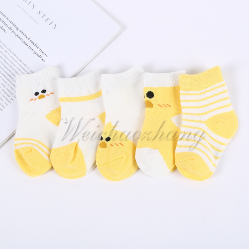 All-Match and Cute Cartoon Animal Pattern Boys and Girls Colorful Cotton Socks Breathable Baby Christmas Stockings Various Styles