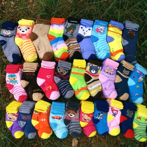 children‘s socks wholesale autumn and winter foreign trade cross-border cartoon middle tube cotton socks boys and girls students‘ socks stall supply socks