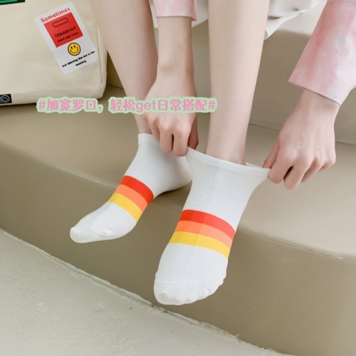 彩虹袜子女船袜浅口短袜春夏季薄款棉袜少女彩色条纹字母潮ins袜
