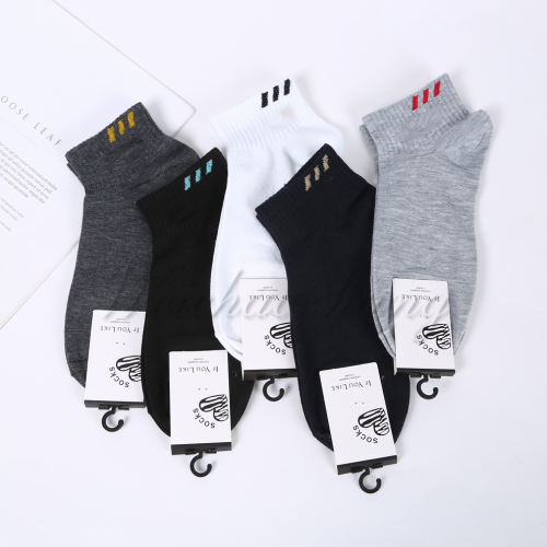 Socks Men‘s Summer thin Socks Breathable Shallow Mouth Five Colors Optional Letter Printing Socks Night Market Stall Wholesale