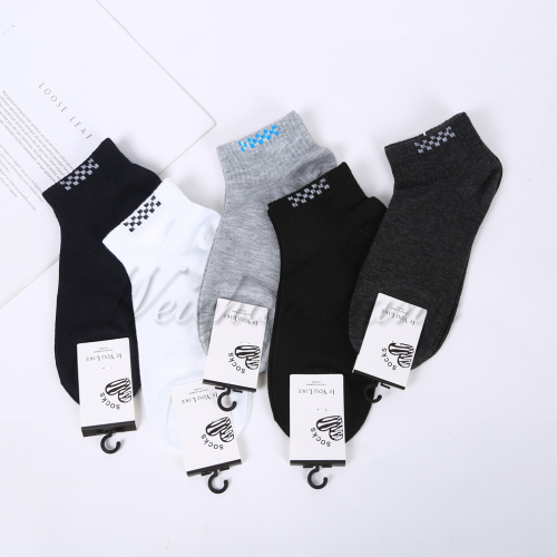 2023 New Cotton Fashion Navy Style Sports Socks All Kinds of Striped Letters Printing Street Sesh Ankle Sock