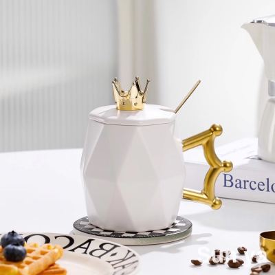 New Crown Ceramic Cup Black and White Mug Creative Glass