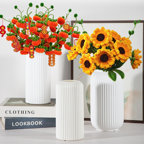 日式白色仿陶瓷塑料花瓶感轻奢条纹复古北欧客厅摆件冬青银柳插花