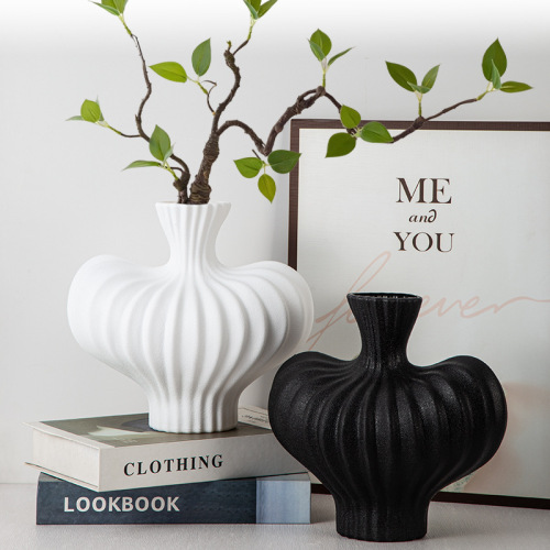 可续水异形仿陶瓷塑料花瓶家用客厅插花器样板间玄关花插装饰摆件