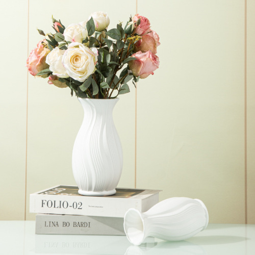 厂家批发高级感奶油仿陶瓷花瓶鲜花水培插花摆件简约现代塑料花瓶