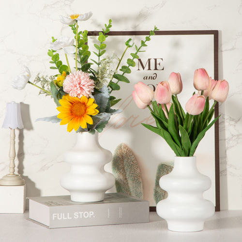 厂家批发仿真花装饰花瓶吹塑一体成型可蓄水仿陶瓷塑料花瓶喜庆