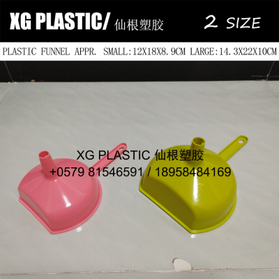 classic plastic funnel with long handle household multi-purpose liquid subpackaging funnel cheap price funnel hot slaes