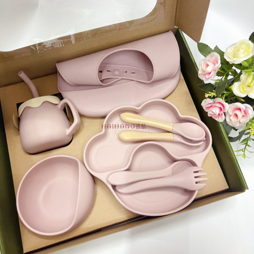 baby silicone plate hand-shaped brush dinner plate eight-piece set drop-resistant anti-overflow tableware with suction cup baby food supplement spork