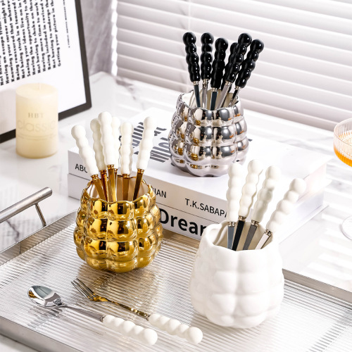 水果叉子家用不锈钢蛋糕高端可爱儿童安全水果签小叉子轻奢收纳罐