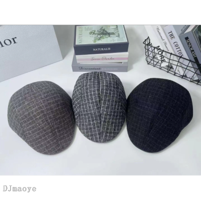 Plaid Tongue Pressing Cap Hats for the Elderly