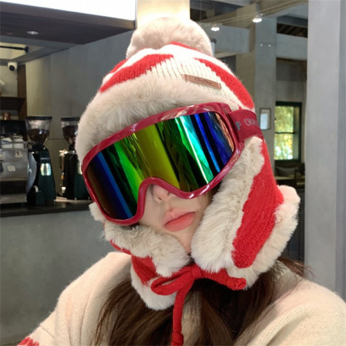 东北毛绒雷锋帽女2025冬季加厚保暖针织毛线帽骑行防寒护耳滑雪帽