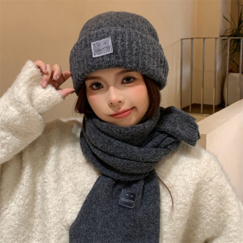 新款保暖显脸小帽子女士秋冬季毛线针织帽冷帽防寒护耳围巾套装