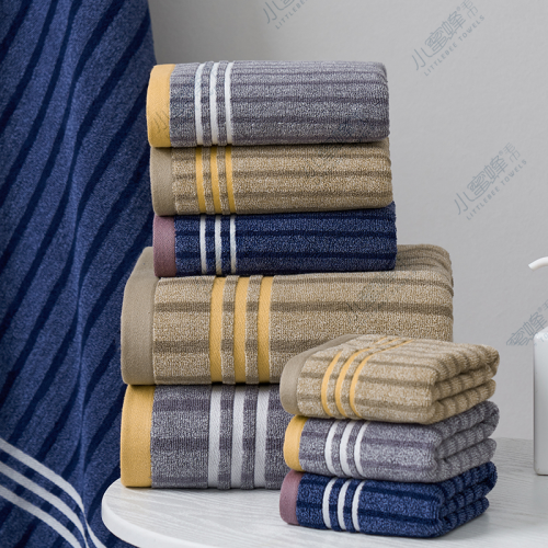 one-piece extra large bath towel yarn-dyed cotton plaid high-end gift face washing bath towel item number： 019