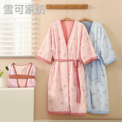 Fabric Two-Tone Bathrobe One Side Floral One Side Coral Fleece Brushed Nightgown Absorbent Home Wear Ladies