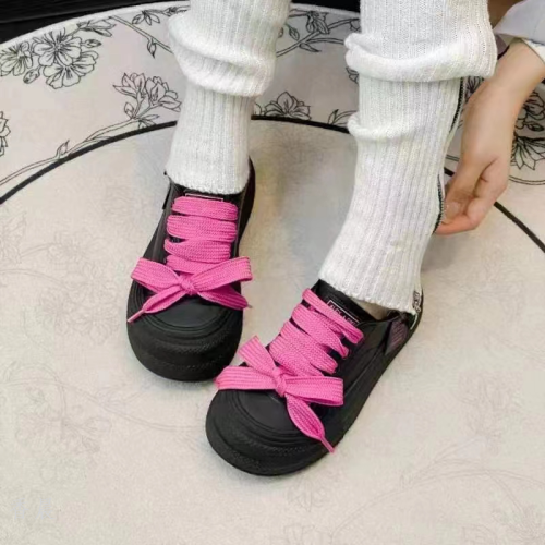 Xiangchen 2023 Autumn New Black Pink Women‘s Shoes Thick Bottom Board Shoes Sports Casual Ins American Big Head Couple Shoes