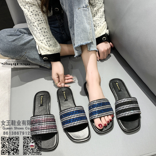 summer foreign trade new slippers casual round toe flat bottom rhinestone slippers slippers women‘s outer wear large size