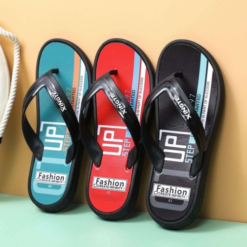 2023 new summer flip-flops men‘s fashion european and american style outdoor non-slip deodorant men‘s flip-flops sandals beach shoes
