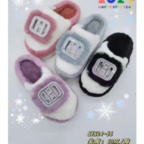 fluffy slippers women‘s autumn and winter new outdoor rhinestone square buckle fashionable warm plush slippers women‘s foreign trade slippers