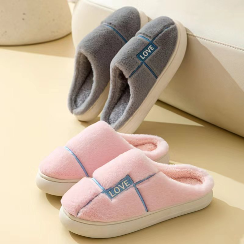 A303 Horizontal Bar Letter Style Cotton Slippers