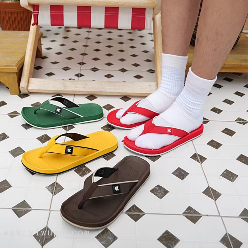 foreign trade 2023 new slippers hot flip flops non-slip beach shoes men and women ins tide