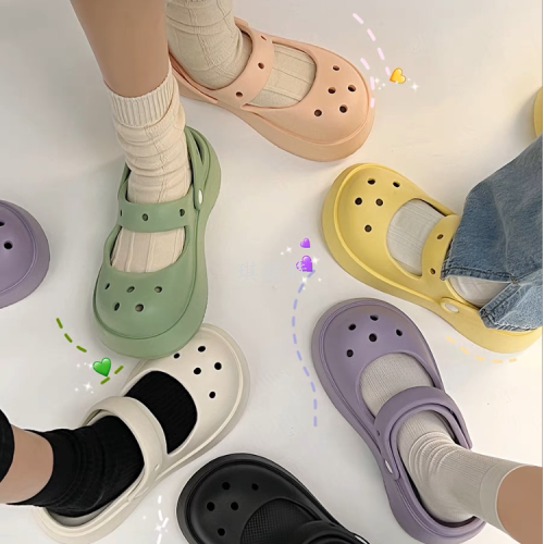 internet celebrity thick bottom slip-on closed toe slippers for women spring and summer new garden beach two-way breathable hole shoes