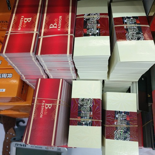 男士皮带吊牌 吊卡皮具纸卡 腰带配件 横标现货批发