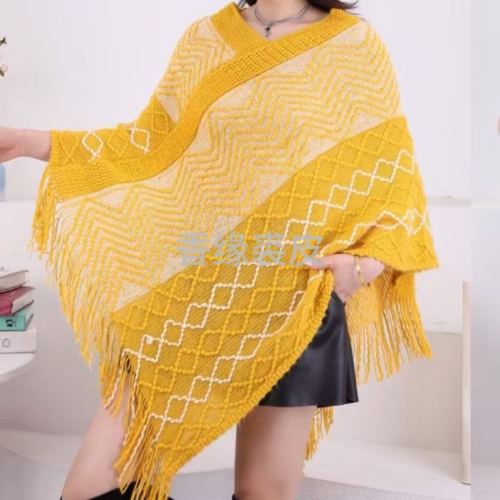 Autumn and Winter New Tassel Cape and Shawl Sweater Coat Women‘s Loose Trendy Mid-Length Plaid V-neck Batwing Shirt Outer Tower