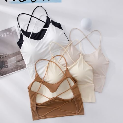 2024 spring and summer new ice silk back shaping strap french style with chest pad hot girl outer wear tube top underwear tube top underwear