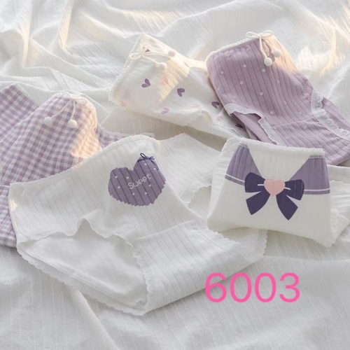 Cute Refreshing Love Heart Bow Tie Girls‘ Underwear Women‘s Underwear Cotton Student Briefs Boxed Plaid