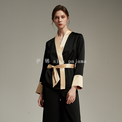 spring and summer 2023 thin light luxury big brand ice silk pajamas wide leg pants two-piece women‘s home wear set wholesale