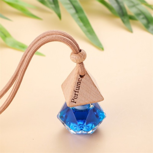 挂绳车载香薰批发玻璃瓶木盖香薰汽车挂绳室内挂件空气清新剂