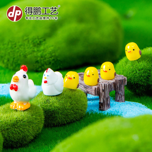micro landscape ornaments farm chicken family resin decorations gardening bonsai decoration accessories desktop and car-mounted decorations