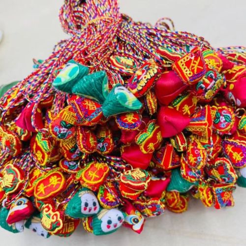 10 mixed dragon boat festival mini children‘s halter sachet traditional embroidery tiger head lucky bag ping an fu zongzi apple