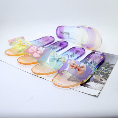 2024 New Slippers Women's Summer Slippers Gradient Crystal Jelly Transparent Sandals in Stock Wholesale Export Foreign Trade