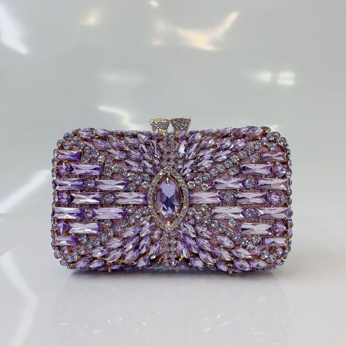 新款镶钻晚宴包欧美宴会缕空金属硬盒满钻手拿女包