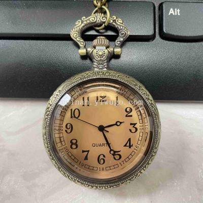  Retro Court Amber-Yellow Glass Bronze Pocket Watch Flip European and American Keychain Watch Travel Commemorative Watch