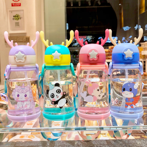 cup water cup children‘s water cup large capacity cute outdoor portable straw cup plastic cartoon antler cup