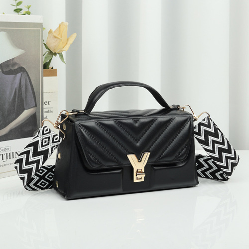 2025新款女士包包休闲洋气斜挎包时尚简约单肩包小众设计小方包潮