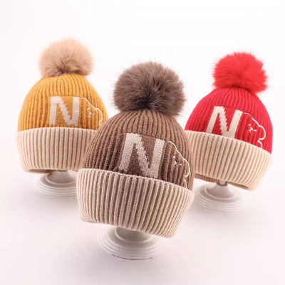 Autumn and Winter New Boys and Girls Knitted Hat Cartoon Bear Children Hat Boys Fur Ball Warm Hat Woolen Cap