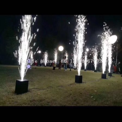 Remote Control Electronic Sparkler Machine Cold Fireworks Opening Wedding Bar Atmosphere Props Stage DMX Electronic Fireworks Machine