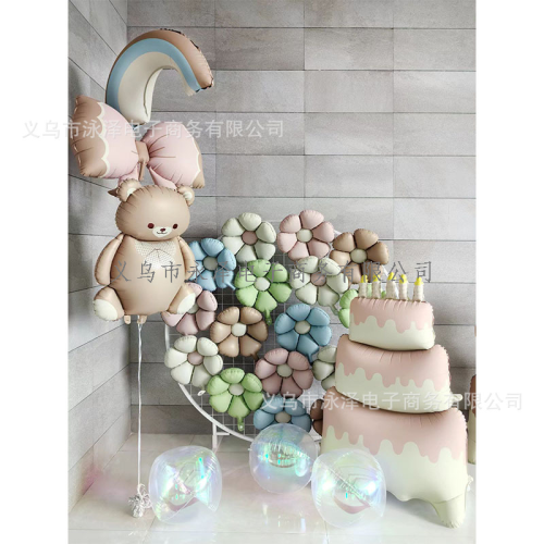 matte holding-heart bear cake ins style ice cream daisy rainbow two-color square baground wall birthday party decoration