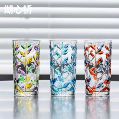 Creative Painted Leaves Glass Cup, Water/Juice Cups, Three Colors Available, for Household Use, Gifting, Present, Restaurants, Cafe, etc.