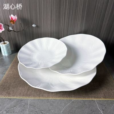 Creative White Ceramic Ruffled Round Plate with Embossed Texture, 9/11/13-Inch, Commercial Unique Tableware Serving Ware for Restaurants, Banquets, Events, etc.