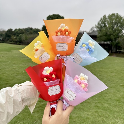 跨境新款毛线花束创意手工编织迷你小花束七夕情人节送女朋友礼物