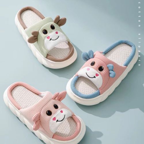 2024 spring new cartoon deer cotton slippers， new cartoon cotton slippers