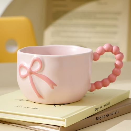 ins风手作不规则粉色立体蝴蝶结艺术小众马克杯礼物陶瓷水杯
