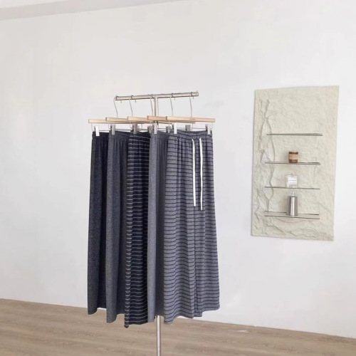 2025 soft glutinous striped glutinous rice pants women‘s spring and autumn new lazy wind loose casual pants draping effect mop wide leg pants