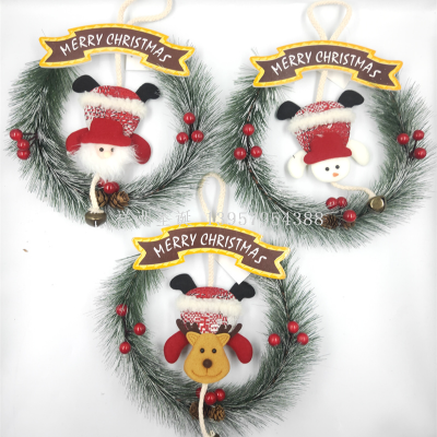 Xiangzhou Christmas Custom Santa Doll Garland Rattan Pine Cone Berry Christmas Decorative Wall Hangings Wreath