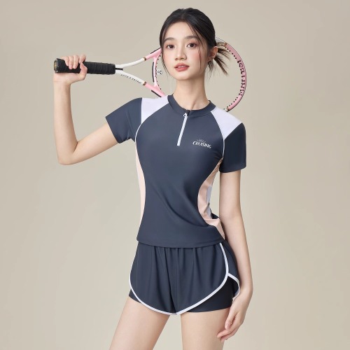 泳衣女款2025年新款保守分体遮肚显瘦泡温泉游泳专用运动时尚泳装